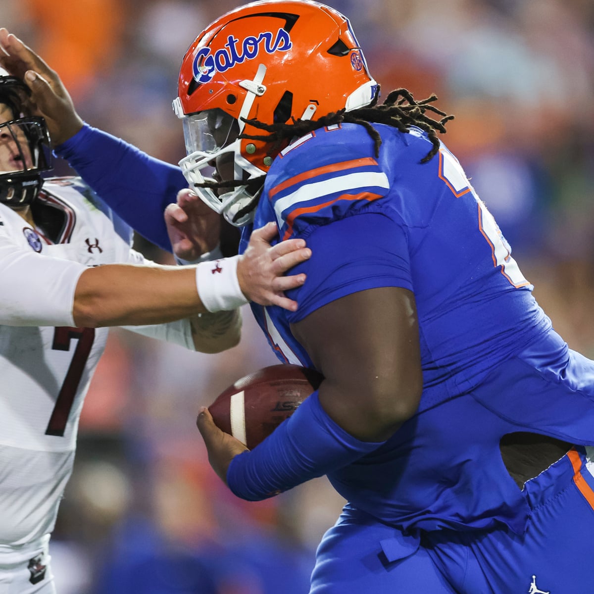 Desmond Watson: The NFL’s Heaviest Rookie Rising to Greatness Desmond Watson: The NFL’s Heaviest Rookie Rising to Greatness