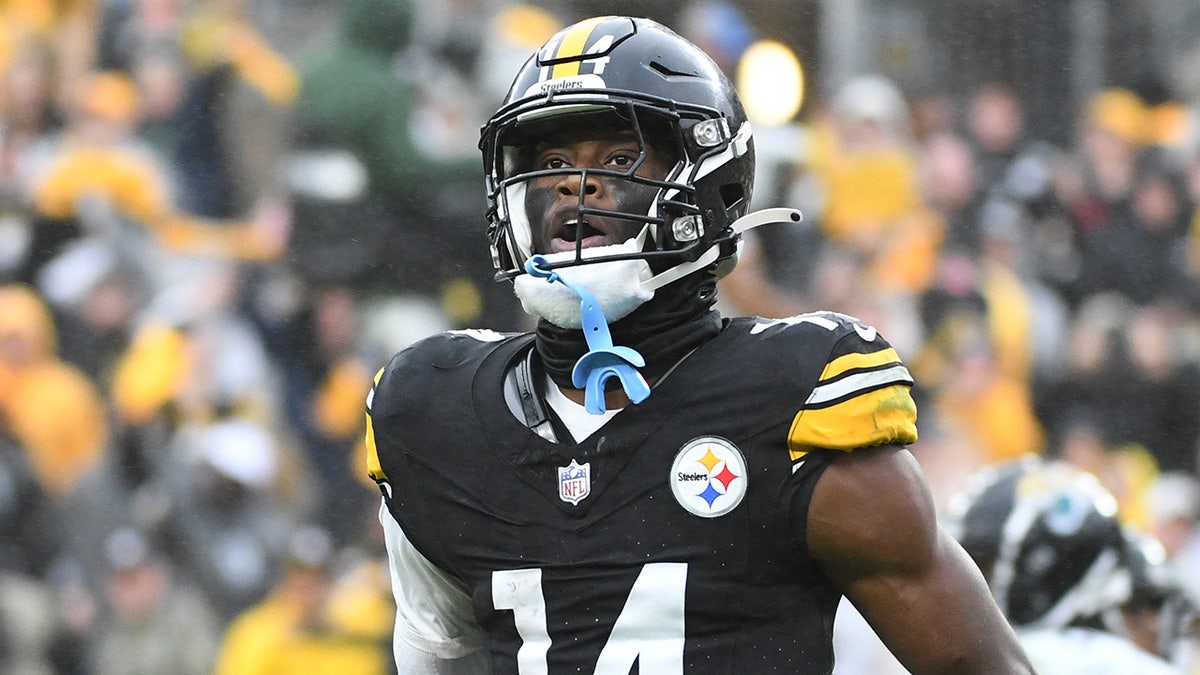 George Pickens Takes Shot at Pittsburgh Steelers George Pickens Takes Shot at Pittsburgh Steelers