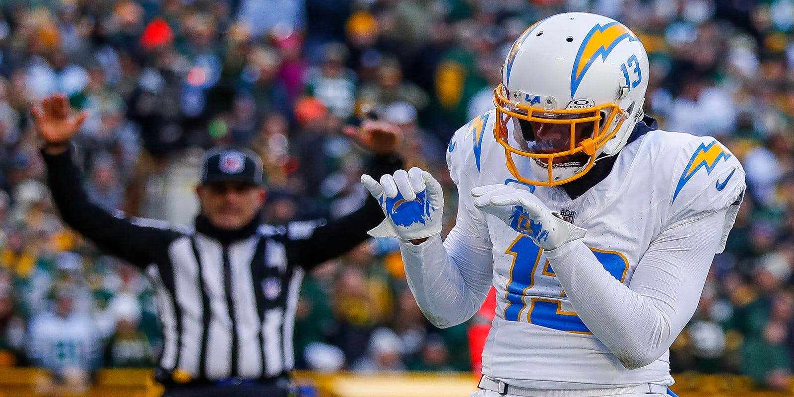 Keenan Allen Rejoins Los Angeles Chargers to Boost Receiver Corps