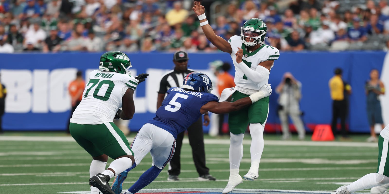Giants Dominate Jets to Secure 31-12 Preseason Victory