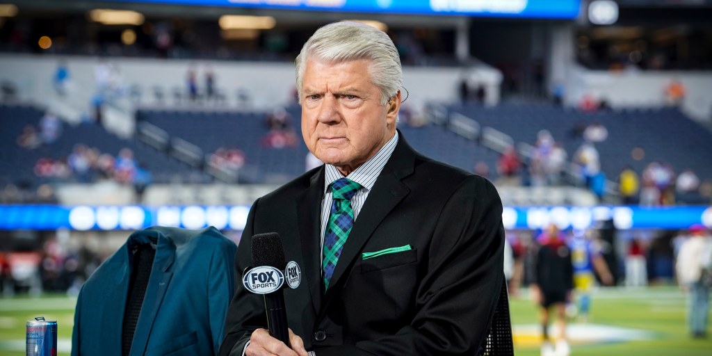 Exploring the Impact of the Jones-Johnson Partnership in NFL History