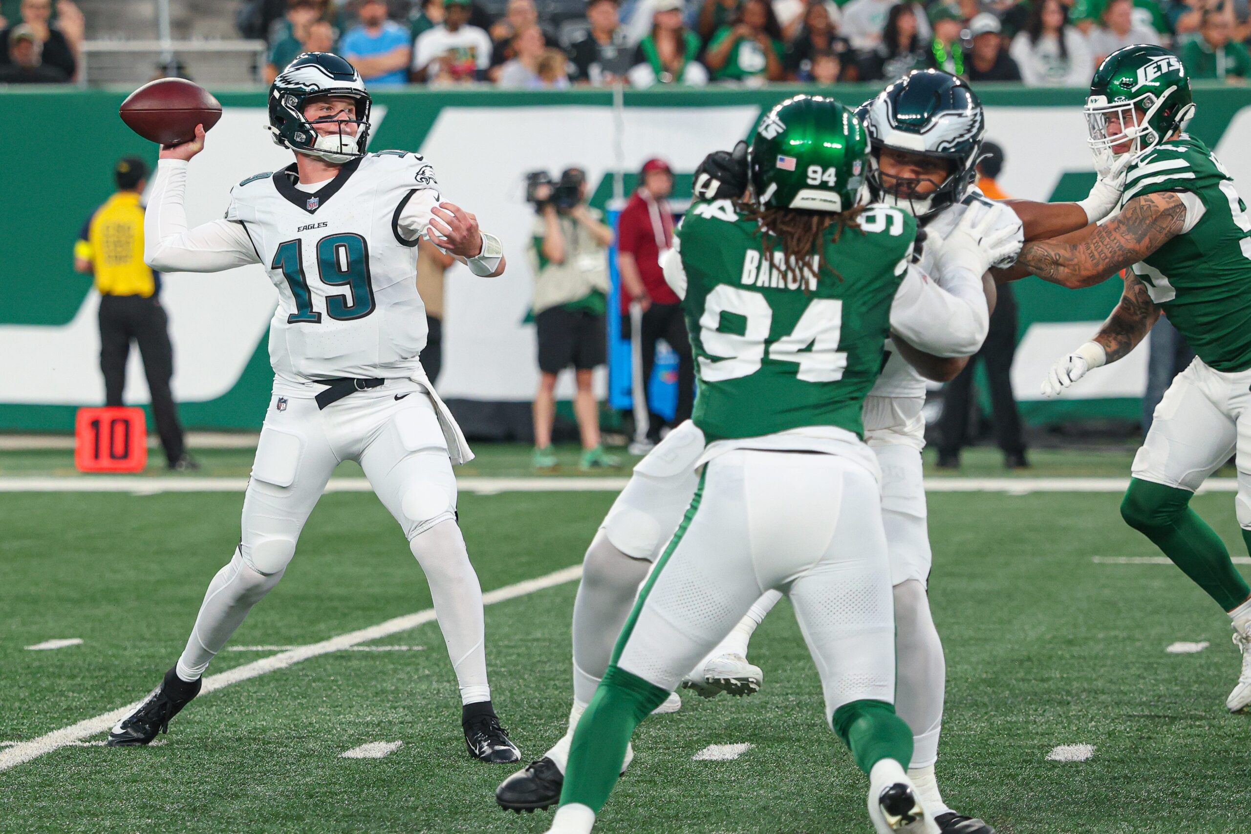 Philadelphia Eagles Secure Thrilling Preseason Victory Against New York Jets