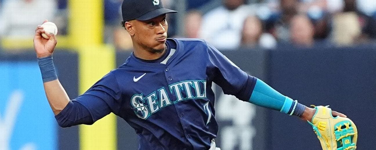 Jorge Polanco Leads Mariners to Victory in Game 1 of ALCS