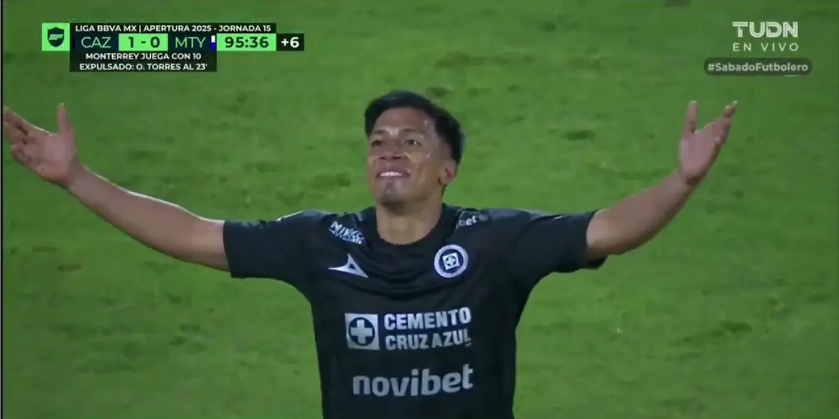 Cruz Azul Defeats Monterrey 2-0 in Key Liga MX Match Cruz Azul Defeats Monterrey 2-0 in Key Liga MX Match