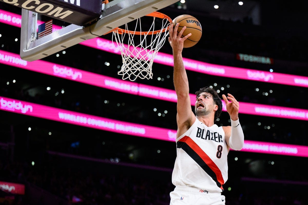 Trail Blazers Edge Jazz 136-134 in Thrilling Comeback Victory