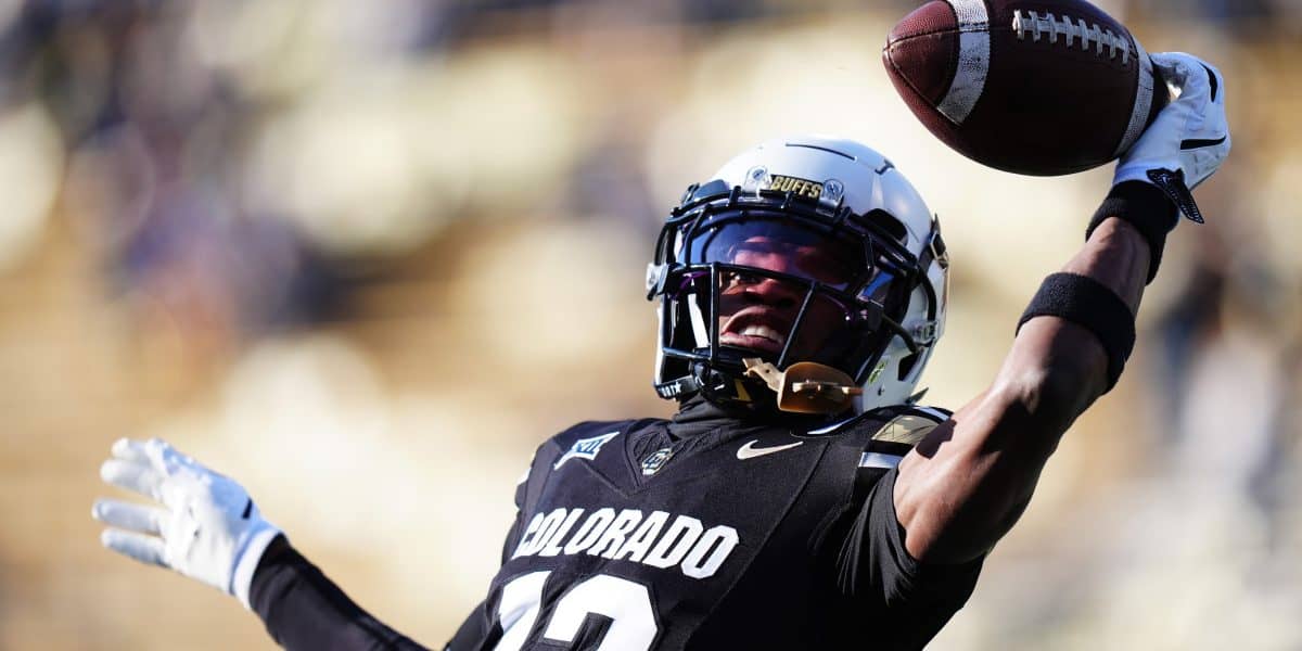 Travis Hunter Injures Knee and Joins Injured Reserve Travis Hunter Injures Knee and Joins Injured Reserve