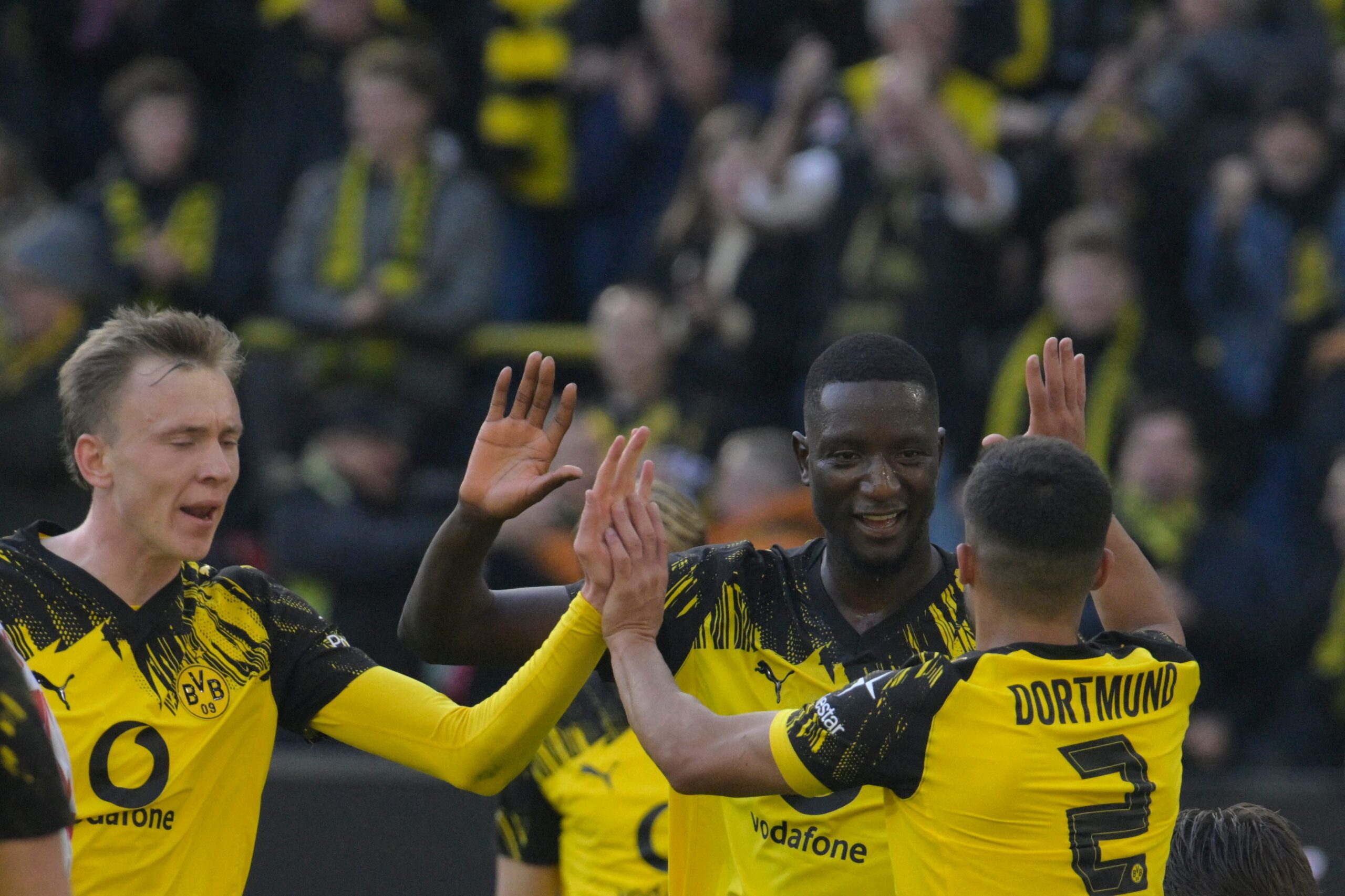 Dortmund Aims to Defeat Augsburg in Crucial Bundesliga Clash