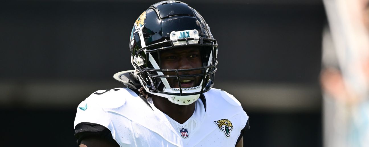 Devin Lloyd Strengthens Jaguars’ Defense in 2025 Season
