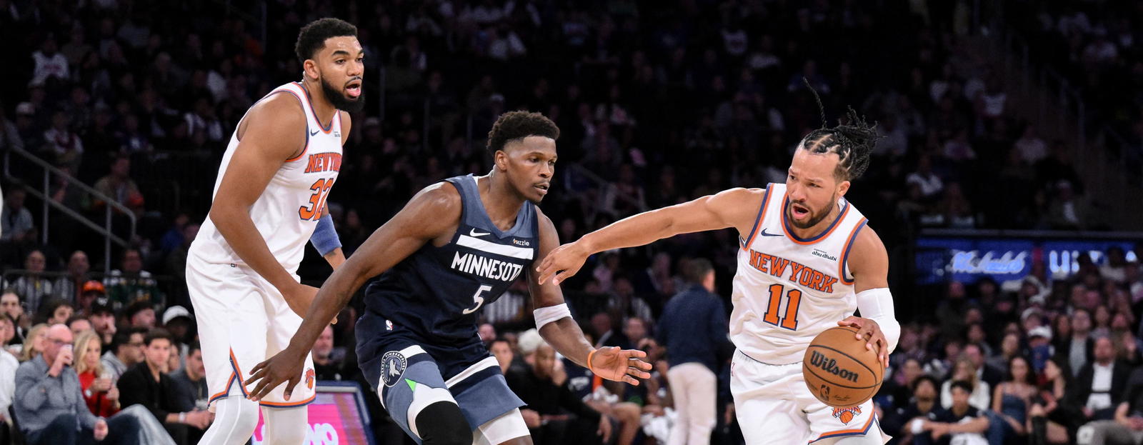Knicks Edge Timberwolves 100-95 in Thrilling Showdown