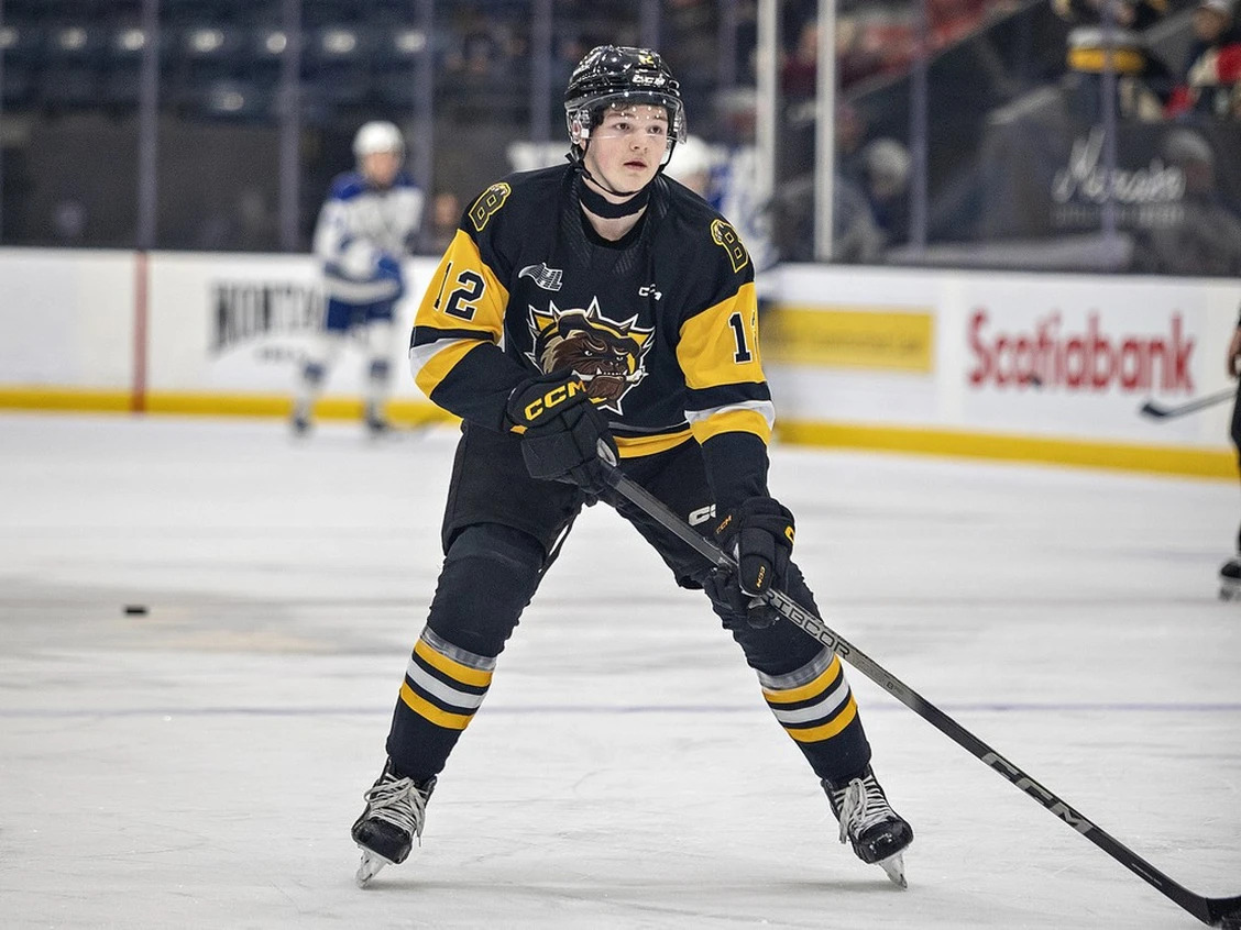 “There’s a Chance I Can Be Part of That”: Protz On Learning What It Means to Be a Hab “There’s a Chance I Can Be Part of That”: Protz On Learning What It Means to Be a Hab