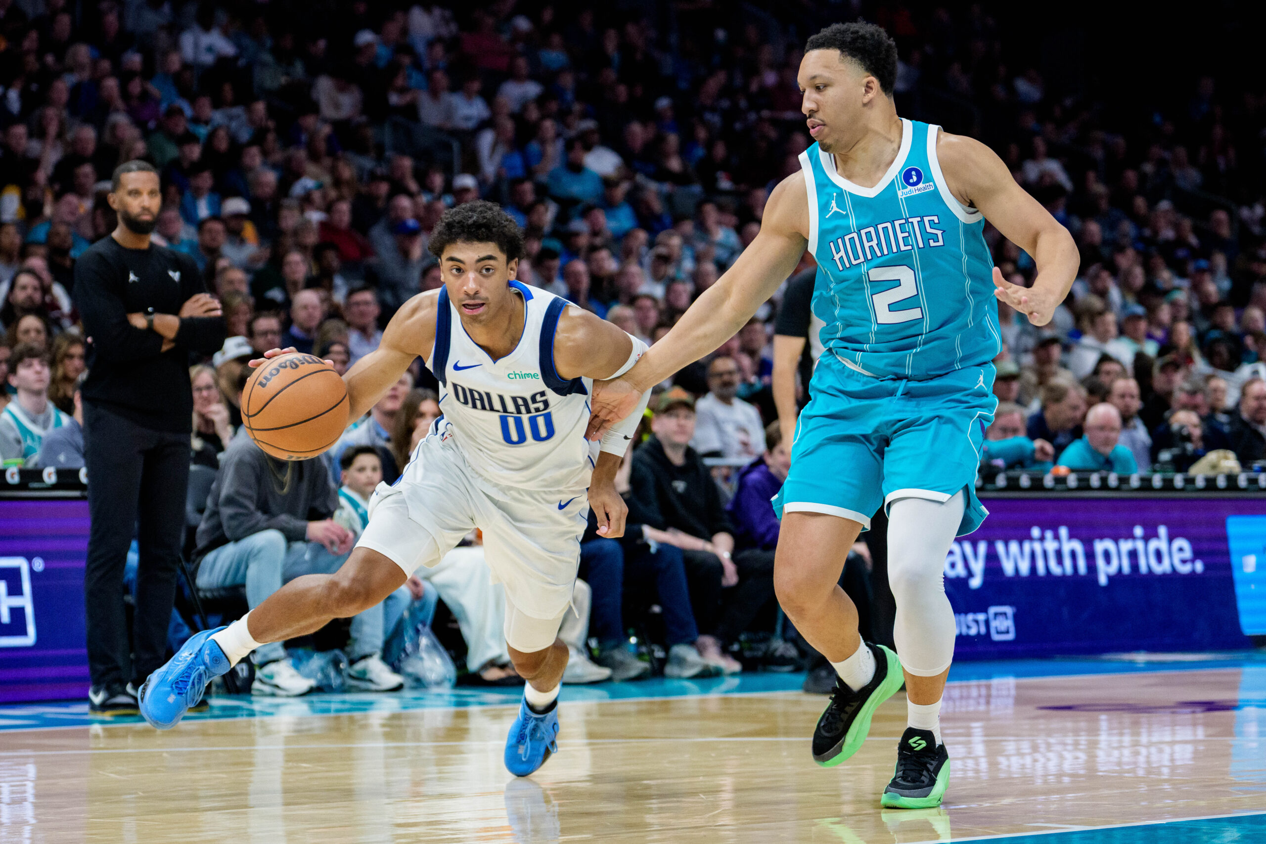 Mavs’ Max Christie Aiming To Finish Strong in Career Year Mavs’ Max Christie Aiming To Finish Strong in Career Year