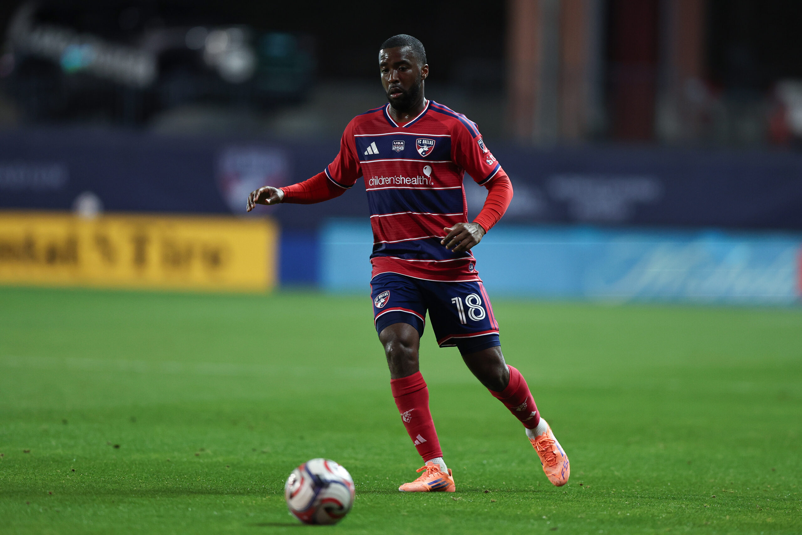 Shaq Moore Backs Pulisic, USMNT Ahead of World Cup on Home Soil Shaq Moore Backs Pulisic, USMNT Ahead of World Cup on Home Soil